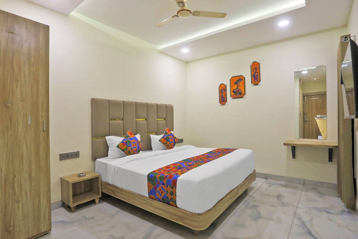 Executive Room | Egyptian cotton sheets, premium bedding, in-room safe, free WiFi