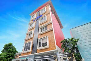 Exterior - Fabhotel The Ax Inn (Kolkata)