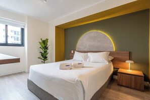 Bügeleisen/Bügelbrett, kostenloses WLAN, Bettwäsche