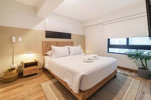 2 chambres, fer et planche à repasser, lit parapluie, Wi-Fi gratuit