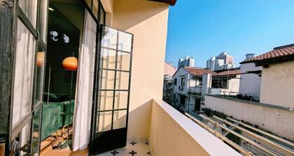 Shanghai Hills & Zinn Sunshine bnb