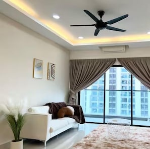 Superior Apartment, 3 Bedrooms, Balcony, City View | View from room