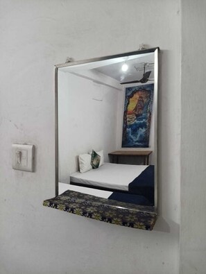 5 habitaciones, wifi y ropa de cama