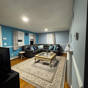 智能电视、壁炉