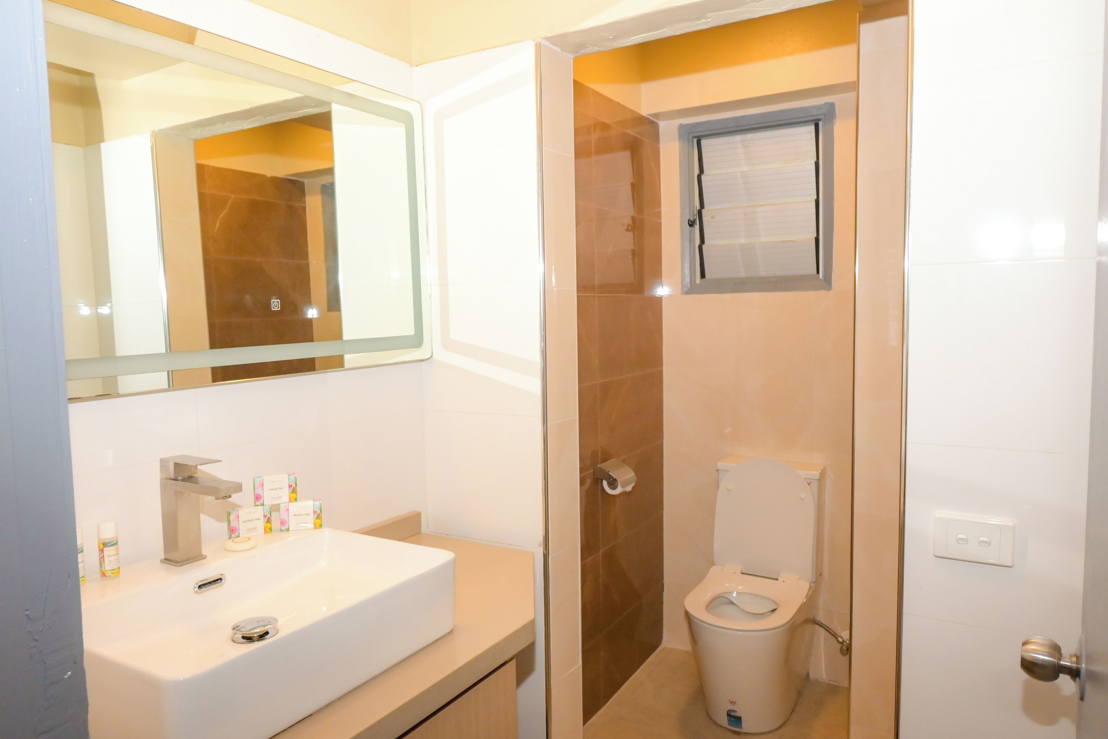 아파트, 침실 2개, 정원 전망 | 욕실 | 무료 세면용품, 타월, 비누, 샴푸