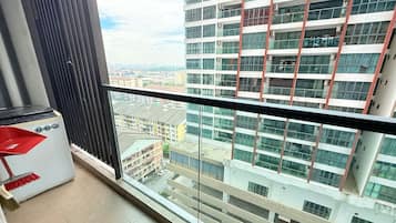 Superior Studio, 1 Queen Bed, Balcony, City View | View from room