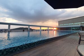 실내/야외 수영장