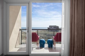 View from room - Home2 Suites by Hilton Outer Banks Kill Devil Hills (Kill Devil Hills)