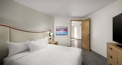 Home2 Suites by Hilton Outer Banks Kill Devil Hills