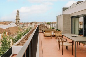 Leilighet – superior, byutsikt (1B4DX) | Terrasse/patio