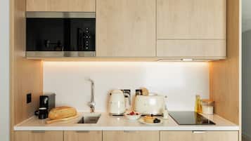 Mini-fridge, microwave, stovetop, dishwasher