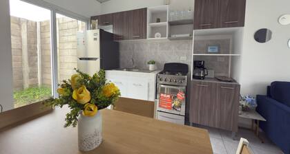 Charming 2-bedroom house with WiFi, AC in lovely San Miguel
