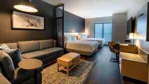 In-room safe, desk, blackout curtains, iron/ironing board - Hyatt Place Piedras Negras (Piedras Negras)