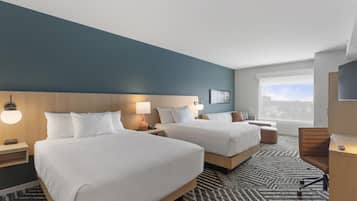 Room, Multiple Beds (Den, High Floor) | Desk, laptop workspace, blackout drapes, bed sheets