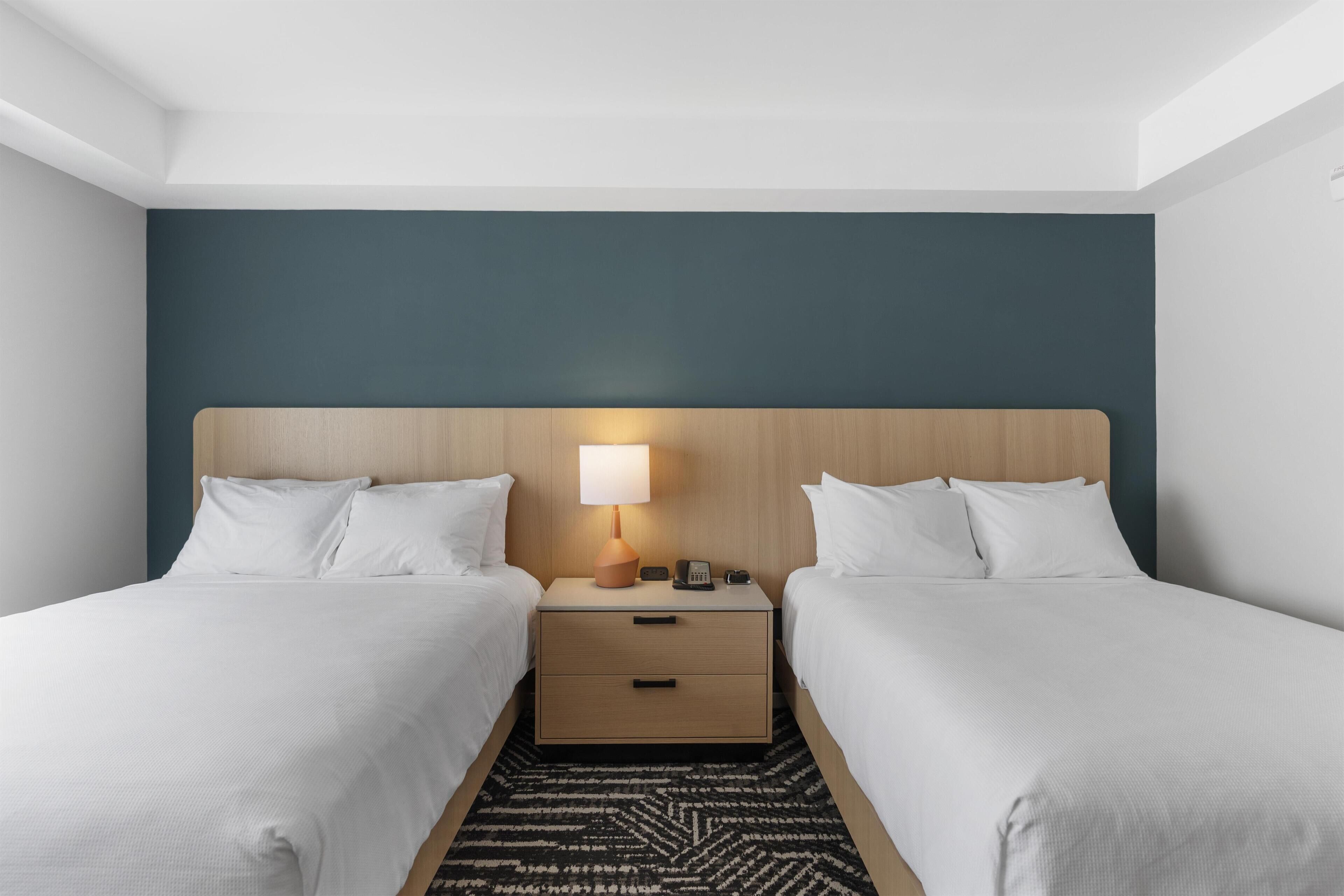 Suite, 1 habitación | Escritorio, espacio para trabajar con un portátil, cortinas opacas