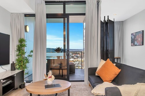 Cityscape Haven - CBD retreat w/ Hotel Amenities