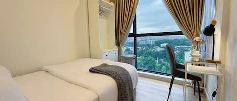 Superior Apartment, 3 Bedrooms, Balcony, City View | Desk, soundproofing, free WiFi