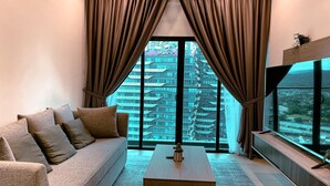 Ảnh chưa phân loại, 5 trong số 57 ảnh, nút