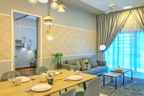 In-room dining - The Reizz Residence by Emily in Town (Kuala Lumpur)