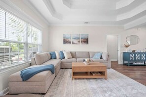 Smart TV - The Dock & Lantern Lakehouse (Brunswick)