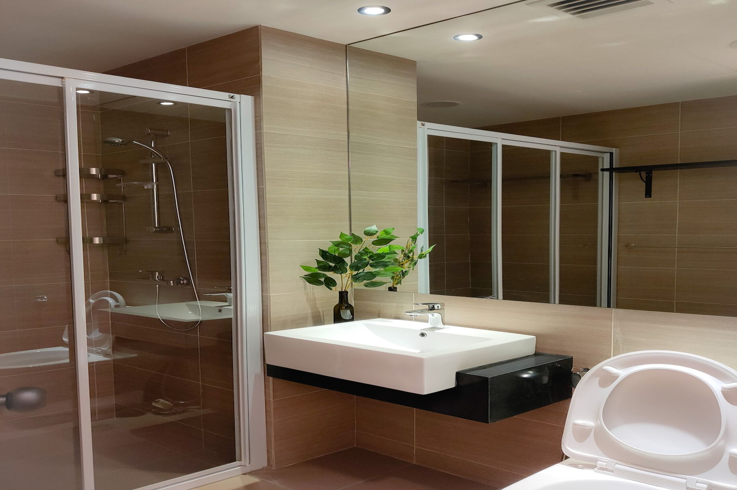 Superior-Apartment, 2 Schlafzimmer, Balkon, Stadtblick | Badezimmer