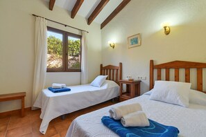 Villa | 3 bedrooms - Gloria in Javea With 3 Bedrooms and 2 Bathrooms (Javea)