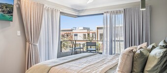 One Palm - Beautifully designed home in Aureus Estate