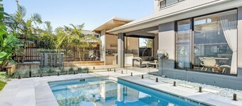 One Palm - Beautifully designed home in Aureus Estate
