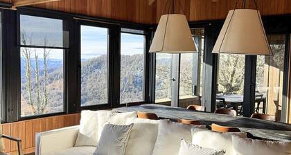 Confort and design: Ski in/out home with stunning views
