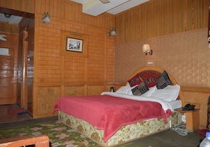 Phòng đôi Deluxe, quang cảnh hồ | Bộ trải giường bằng vải cotton Ai Cập, bộ đồ giường cao cấp 