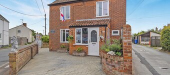 3 bedroom accommodation in Beccles