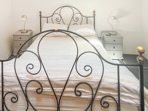 3 bedrooms, free WiFi