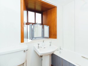 Towels - 1 bedroom accommodation in near Gatehouse of Fleet (near Gatehouse of Fleet)