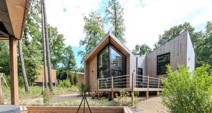 Maison au design unique dans un endroit calme
