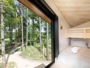 3 soverom og internettilgang