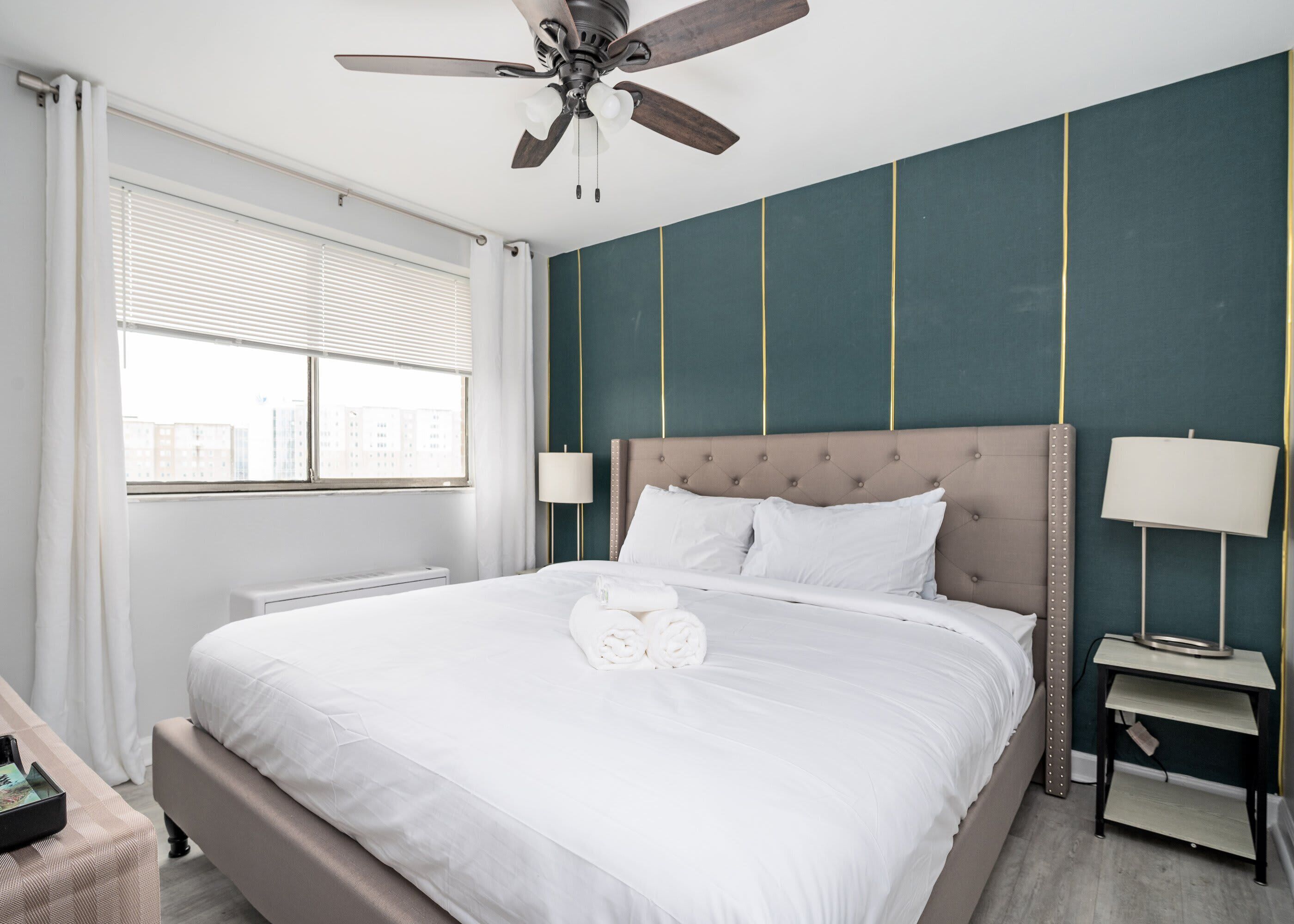 2 bedrooms, iron/ironing board, WiFi, bed sheets