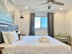 2 bedrooms, desk, iron/ironing board, WiFi