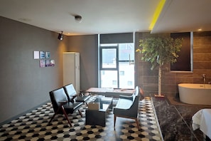 Suite Twin | Kostenloses WLAN, Bettwäsche