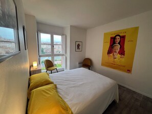 1 bedroom, iron/ironing board, travel crib, free WiFi