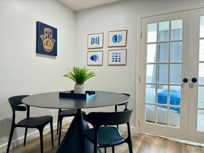 Dining - Downtown Atlanta Condo with City Views (Atlanta)