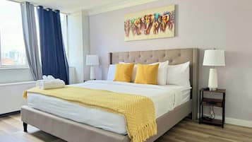 3 bedrooms, desk, iron/ironing board, WiFi