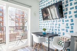 Interior - Newly Built Condo in Old Fourth Ward (Atlanta)