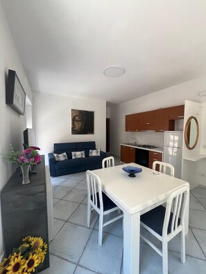 Interior - Sun and Sea (Agropoli)