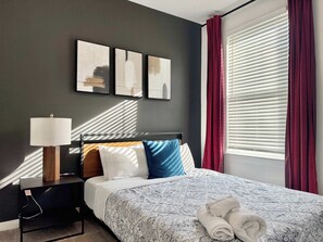 2 Schlafzimmer, Bügeleisen/Bügelbrett, WLAN, Bettwäsche