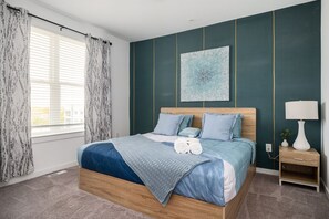 4 bedrooms, WiFi, bed sheets