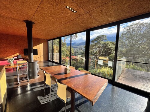 The View House | Warburton