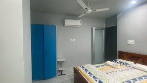 Basic-Zimmer, Balkon, Stadtblick