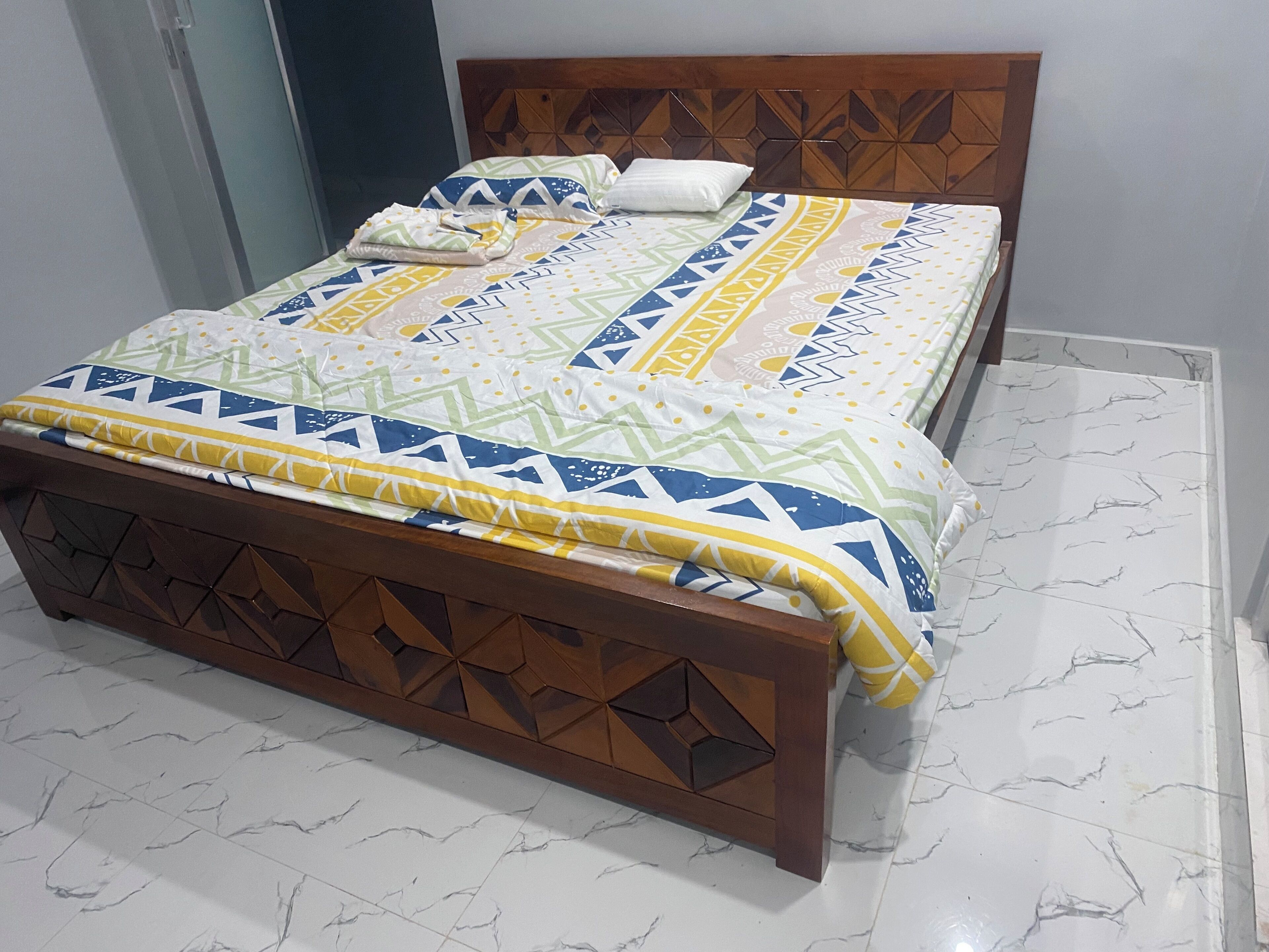 Basic Room, Balcony, City View | Free WiFi