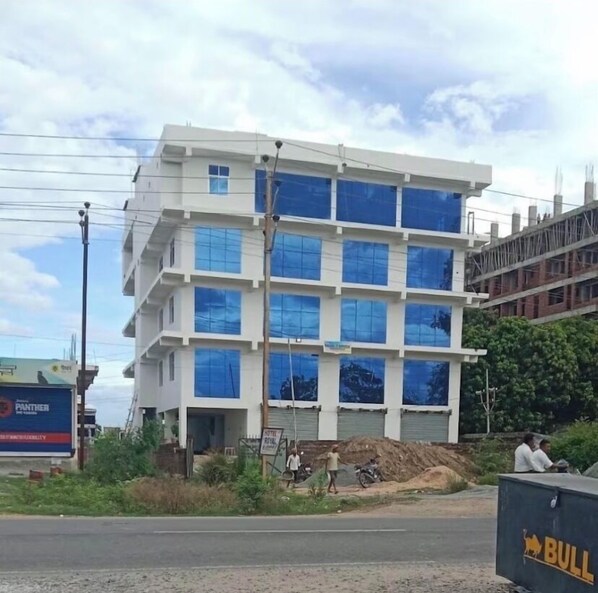 Front of property - Vishal banquet hall (Bodh Gaya)