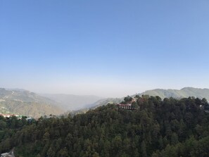 View from property - OnlyStay Silicon Inn Shimla (Shimla)